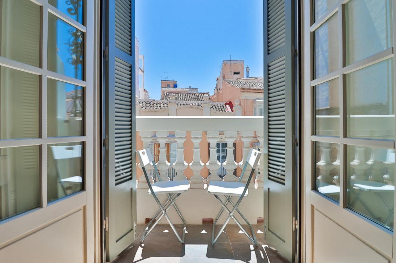 C74 - Marvelous 3 Bedroom Apartment In Historical Málaga Exteriör bild
